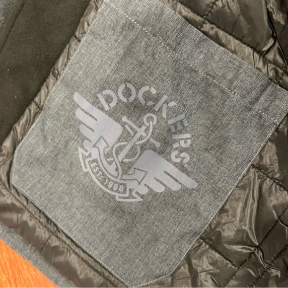 Dockers Men's Soft Shell Stand Collar Zip Front Jacket W/ Attached Fleece Bib - Picture 8 of 16